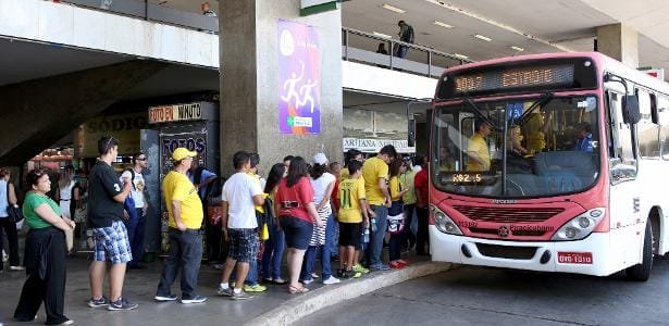 Como pagar transporte público via celular no Centro-Oeste do Brasil