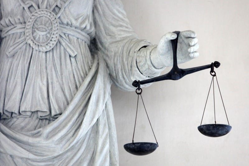 Co-fundador de criptomoeda falsa é condenado a 20 anos de prisão nos EUA Por Reuters