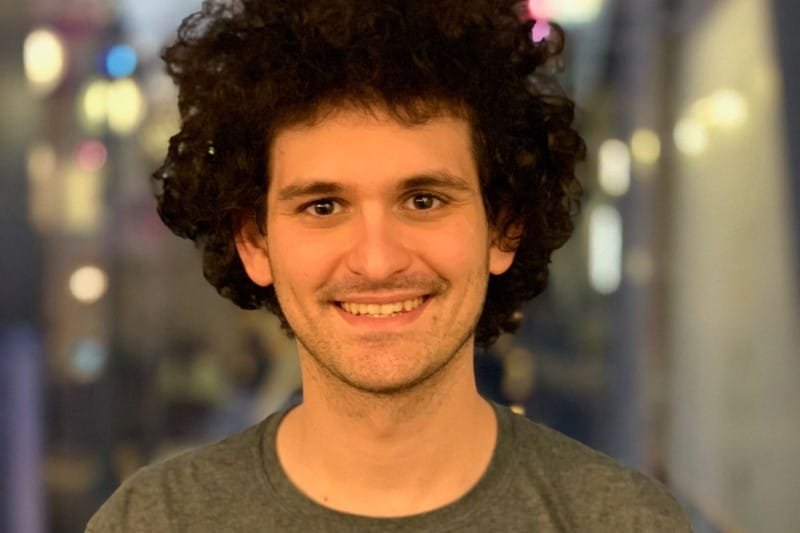 Procuradores pedem que tribunal adie julgamento de Sam Bankman-Fried da FTX Por CriptoFácil