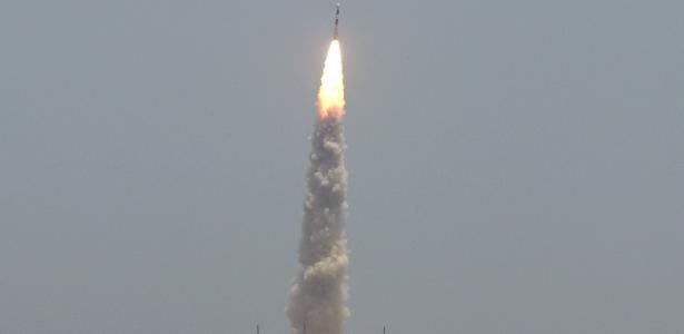 Depois da lua, Índia lança foguete para estudar o sol