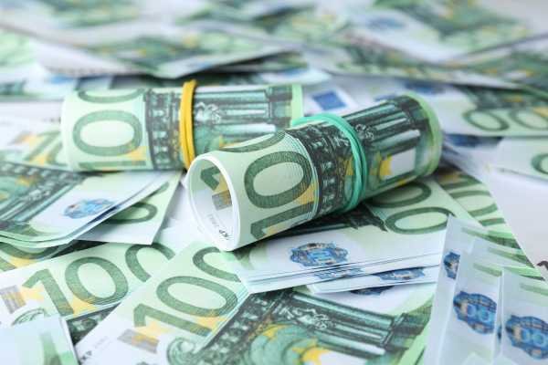 EUR/USD Forecast – Euro Gives Up Early Gain