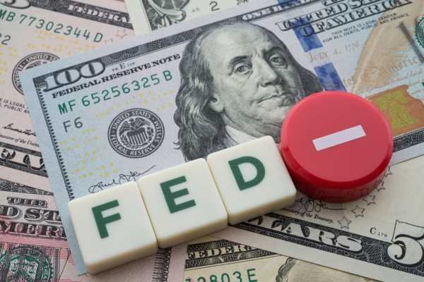 Powell’s Tone Sets Stage for DXY Amid Global Currency Flux