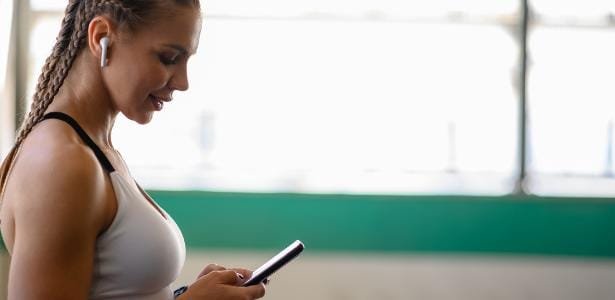 AirPods estão com desconto; saiba qual vale mais a pena