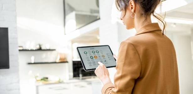 itens para casa inteligente estão em promoção