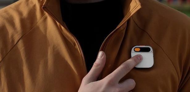 Broche com IA que promete ser um 'celular sem tela' frustra em testes