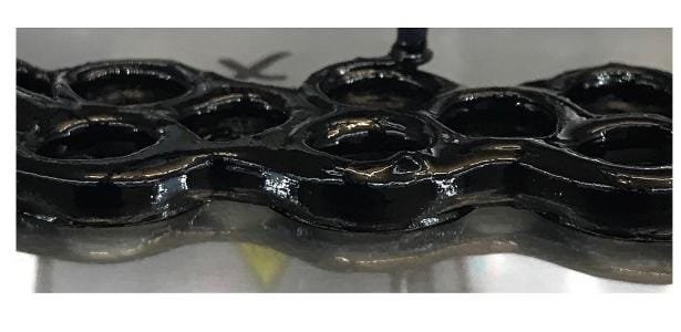 cientistas criam material que fica duro quando atingido