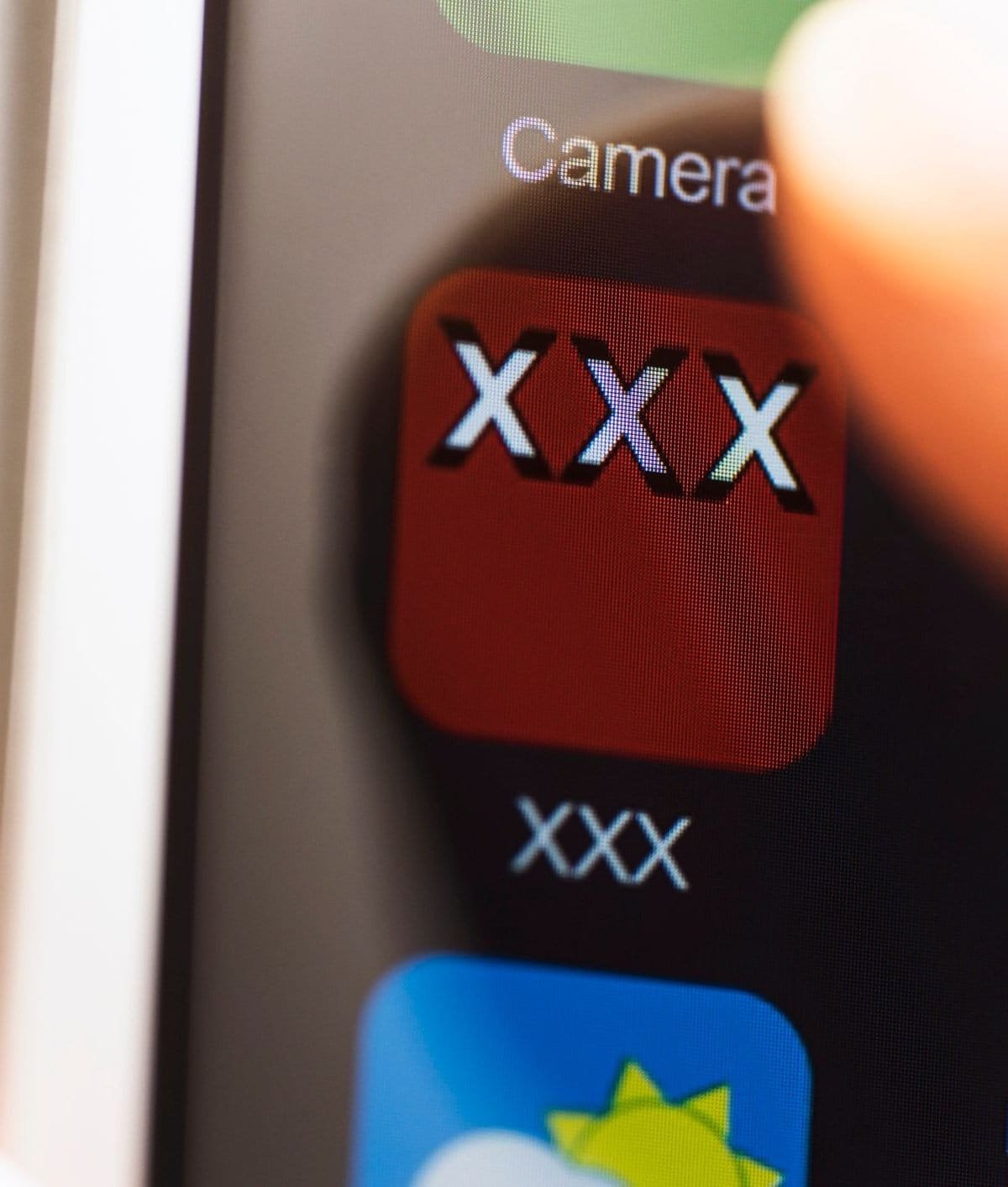 ‘Riscos de segurança’: Apple reclama de lançamento de 1º app pornô para iOS