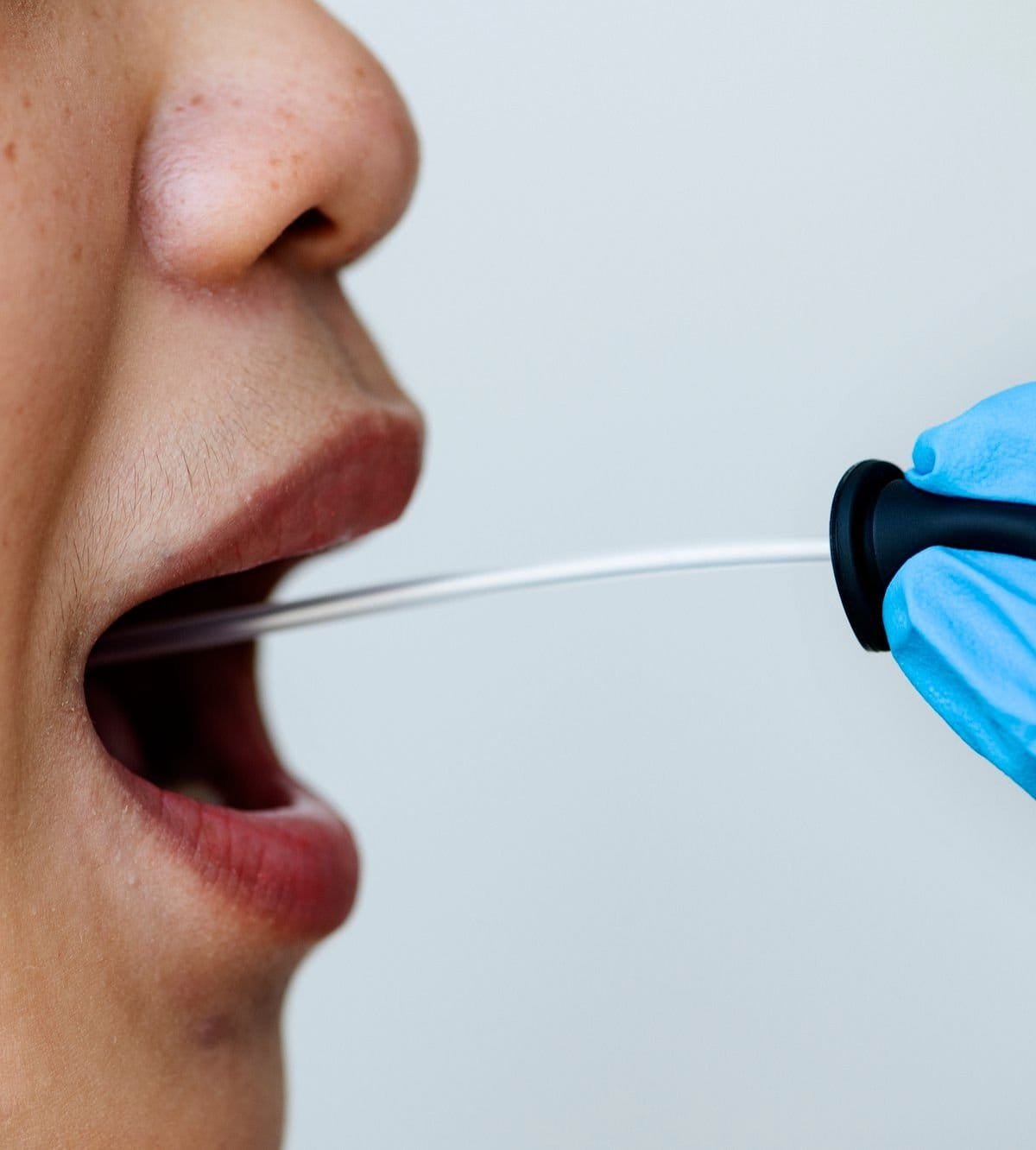 Usando um cotonete, novo teste prevê quanto uma pessoa ainda tem de vida