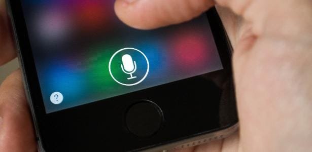 Apple coleta dados privados de usuários através da Siri, diz denúncia