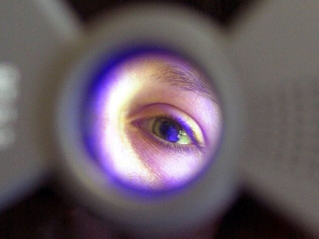 ANPD proíbe que empresa de coleta de íris volte a funcionar após recurso