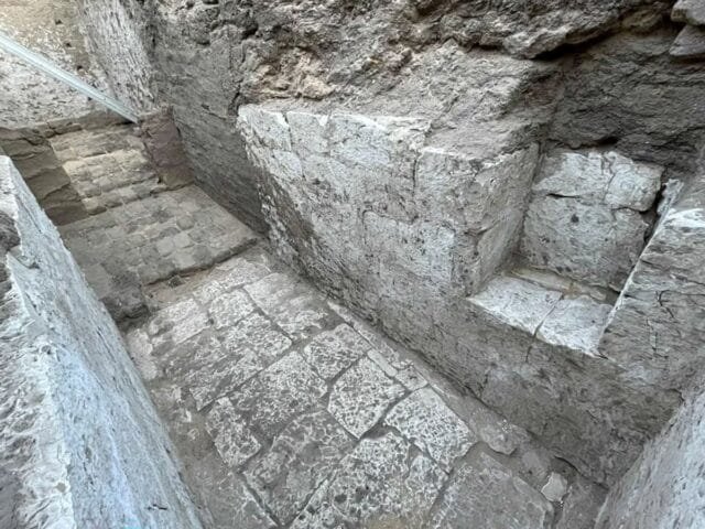 Nova tumba real é achada no Egito; nome do faraó estava apagado e ainda é desconhecido