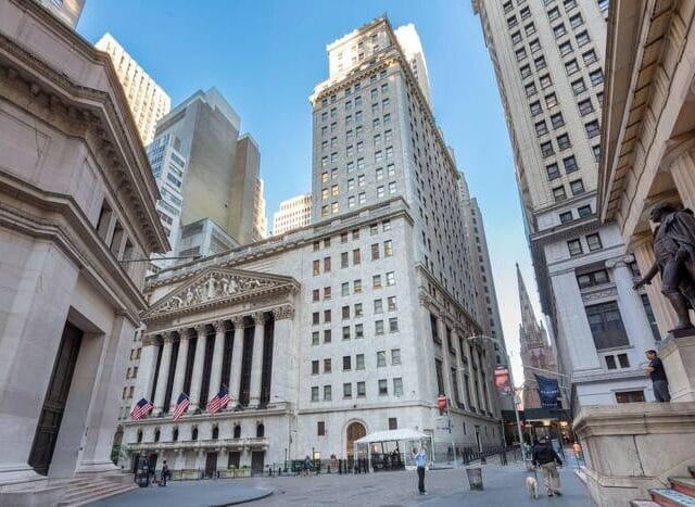CME Group Rising on Record Revenue