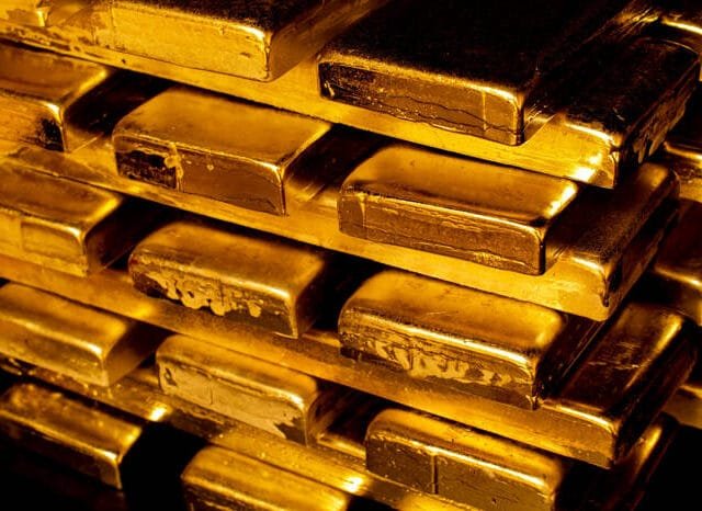 Gold Price Forecast: Stalled at Resistance – Bearish Continuation Ahead?