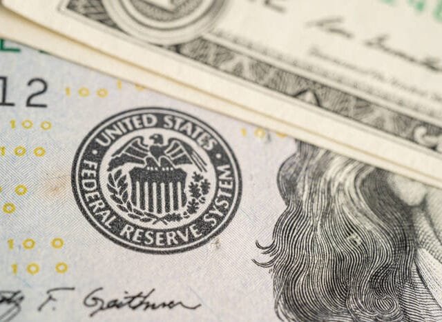 U.S. Dollar Retreats As Michigan Consumer Sentiment Misses Estimates: Analysis For EUR/USD, GBP/USD, USD/CAD, USD/JPY