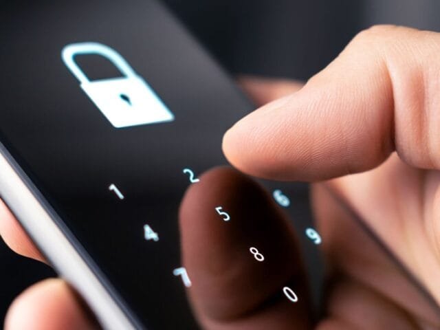 Android 16 vai copiar recurso do iOS e forçar reinicialização de celular inativo