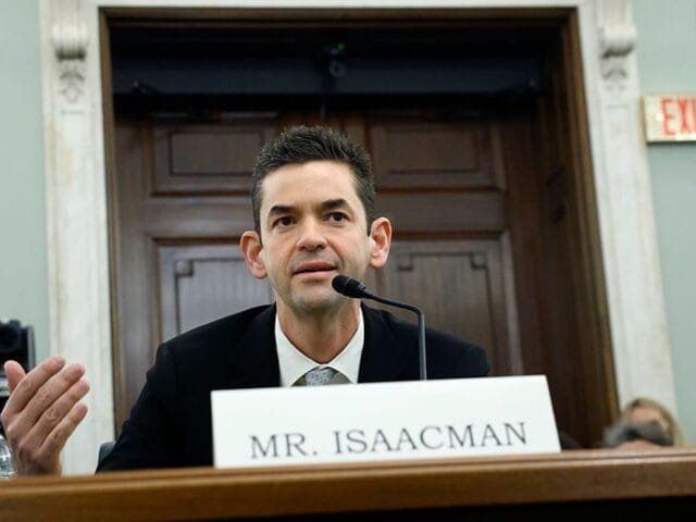 Novo chefe da NASA afasta rumores sobre possíveis benefícios para a SpaceX