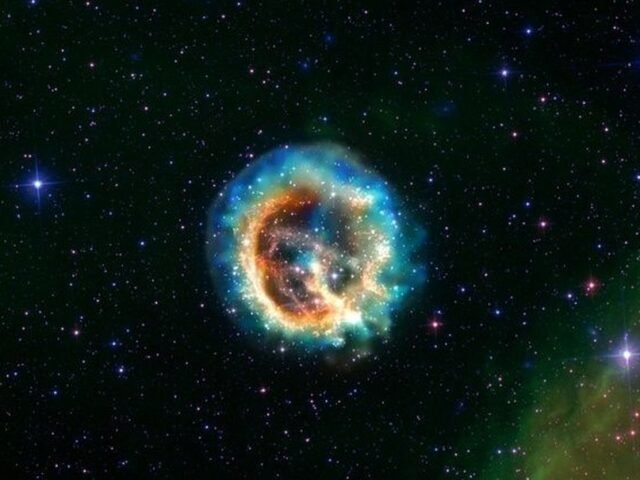 Cosmos para Curiosos #2: o que sobra de uma estrela que explode em uma supernova?