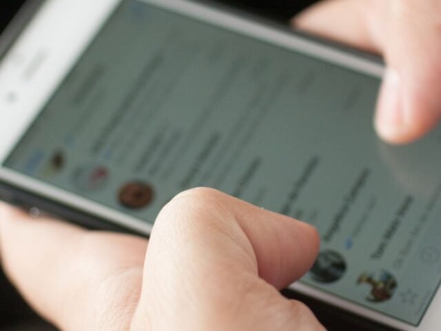 WhatsApp encerra suporte para versões antigas do iOS; saiba quais modelos serão afetados