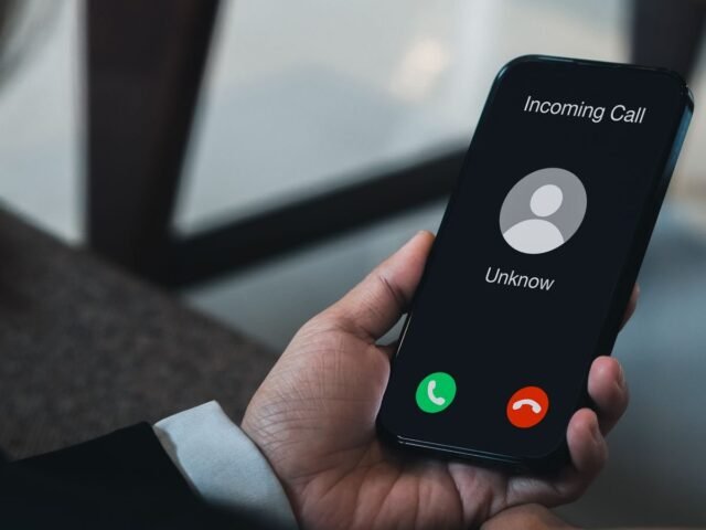 Robô ligando: brasileiros recebem 10 bilhões de ligações automáticas por mês