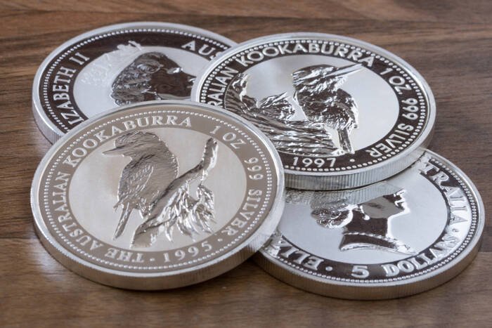 AUD/USD, NZD/USD, and USD/JPY Analysis: Market Reactions to Fed Data and Trump’s Tariff Plans