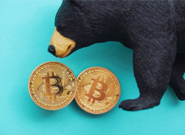 Bitcoin Risks Dipping Toward $85K As Key On-Chain Data Signals Selloff Mood