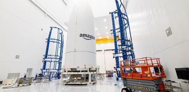 Amazon vai fornecer internet por satélite para concorrer com Starlink