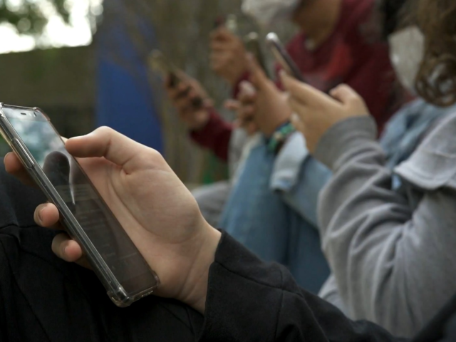 Criminosos usam chamadas feitas por robôs em fraudes e golpes eletrônicos | Fantástico