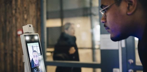 Posso recusar biometria facial em condomínio? Entenda seus direitos