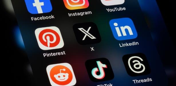 Como redes sociais dão munição para golpistas