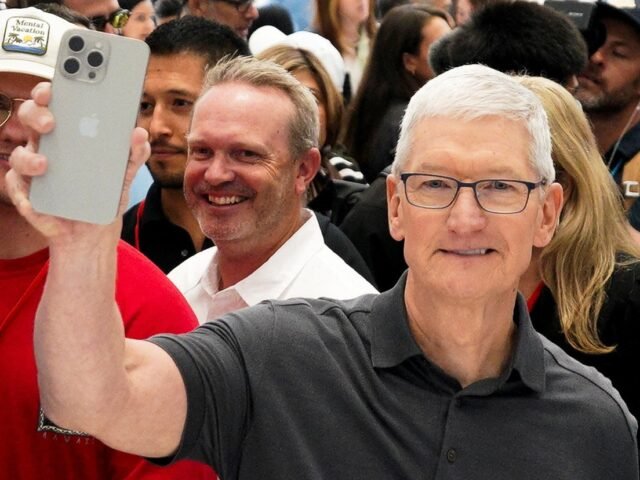 Maioria dos iPhones vendidos nos EUA virá da Índia, diz CEO da Apple