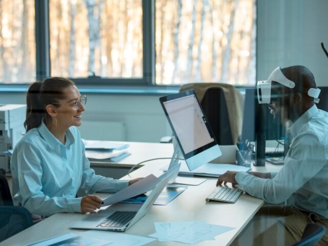 IA pode afetar 1 em cada 4 empregos, diz OIT; descubra se o seu está em risco