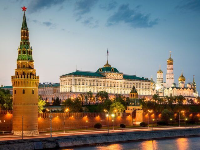 Could not load file or assembly ‘System.Net.Http.Formatting’ or one of its dependencies. The located assembly’s manifest definition does not match the assembly reference. (Exception from HRESULT: 0x80131040)