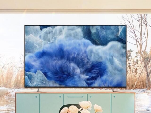 Samsung lança nova linha de TVs QLED 4K no Brasil com IA e até 85 polegadas