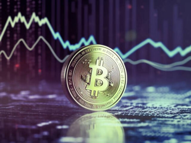 Neither the US Rating nor Coinbase’s Problems Hurt Bitcoin