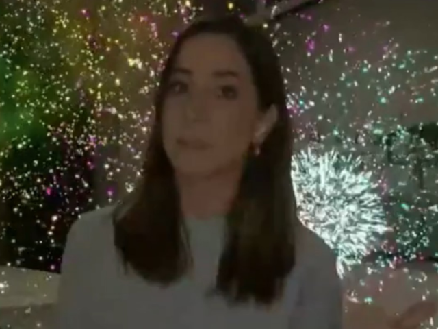 Julia Dualibi dispara animação de fogos de artifício sem querer e cai no riso; conheça gestos 'secretos' que criam efeitos em chamadas