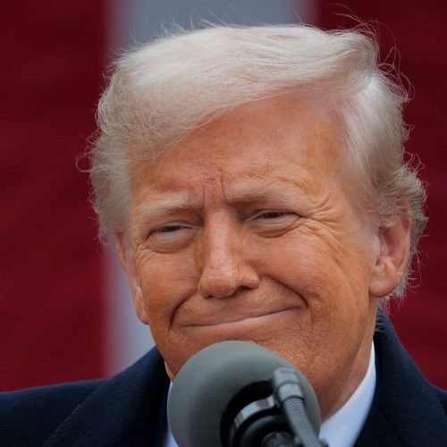 China desiste de vender TikTok para grupo dos EUA após tarifas de Trump