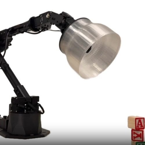 Teste com ‘lâmpada da Pixar’ mostra possível protótipo de robô da Apple