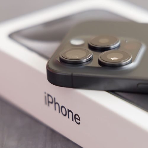 iPhones fabricados nos EUA seriam até 90% mais caros do que modelos da China