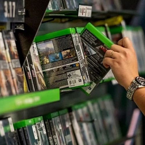 Jogos em mídia física estão ameaçados e podem ficar mais caros? Entenda situação no Brasil