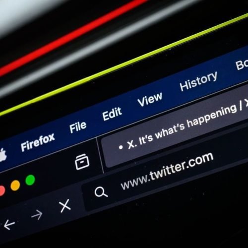 X (Twitter) caiu? Rede social de Musk tem instabilidade nesta segunda (10)