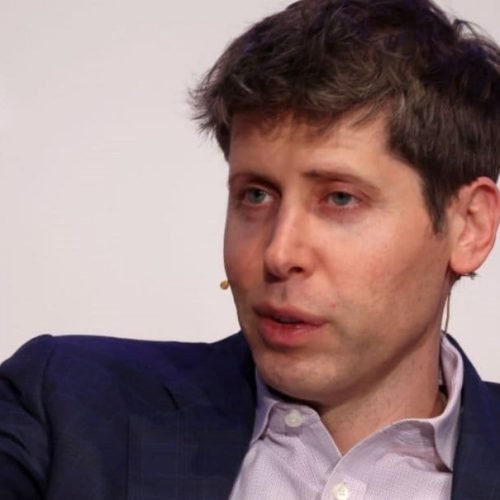 CEO da OpenAI adverte em relação à ‘superinteligência’; confira