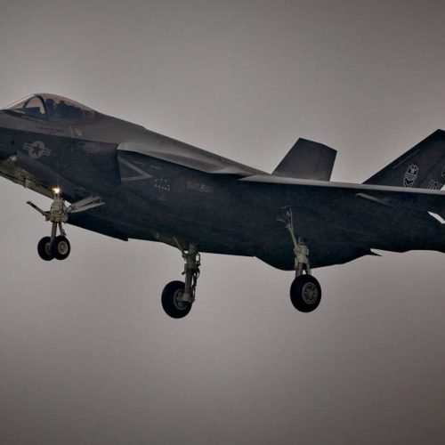 China cria sistema capaz de detectar caças F-35 dos EUA a quase 2.000 km de distância