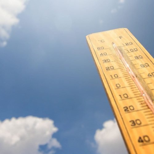 O que explica a sensação térmica de até 70 °C que pode ser sentida no Brasil nos próximos dias?