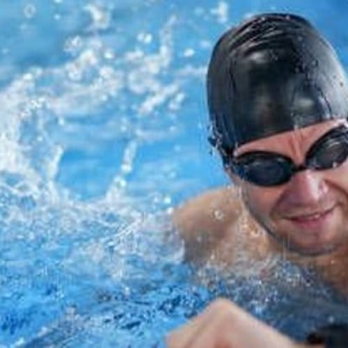 9 smartwatches para usar na natação