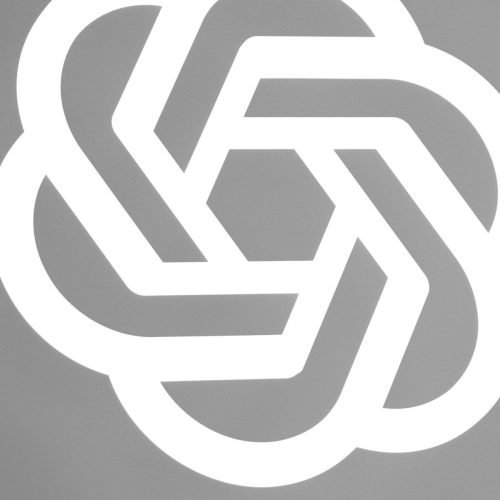 OpenAI revê como o ChatGPT deve lidar com assuntos polêmicos