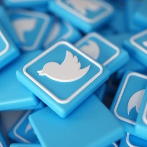 Discurso de ódio cresceu 50% no X (antigo Twitter) após compra por Musk, diz estudo