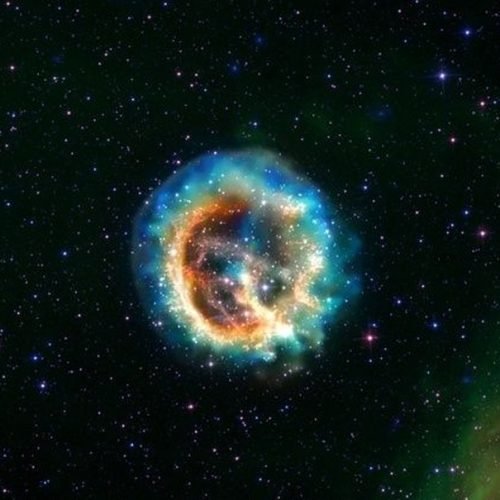 Cosmos para Curiosos #2: o que sobra de uma estrela que explode em uma supernova?
