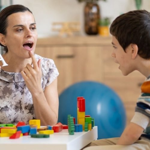 Autismo: diagnósticos estão de fato sendo feitos com critério neurocientífico?