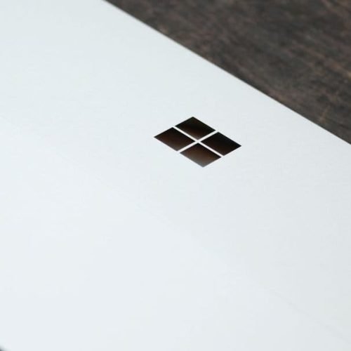 Windows 11 não vai abandonar suporte para CPUs Intel antigos, confirma Microsoft