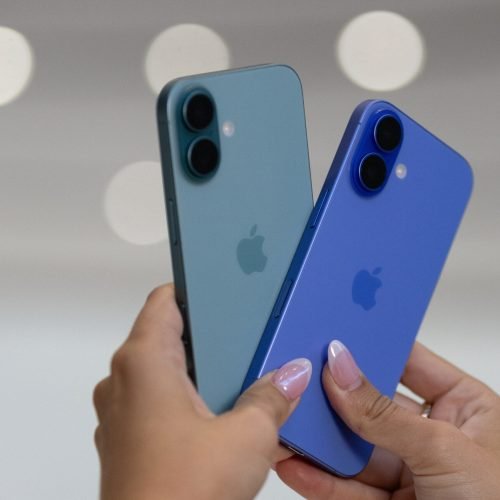 iPhone pode ficar mais caro nos EUA e custar até US$ 2.300 com novas tarifas de Trump | Tecnologia